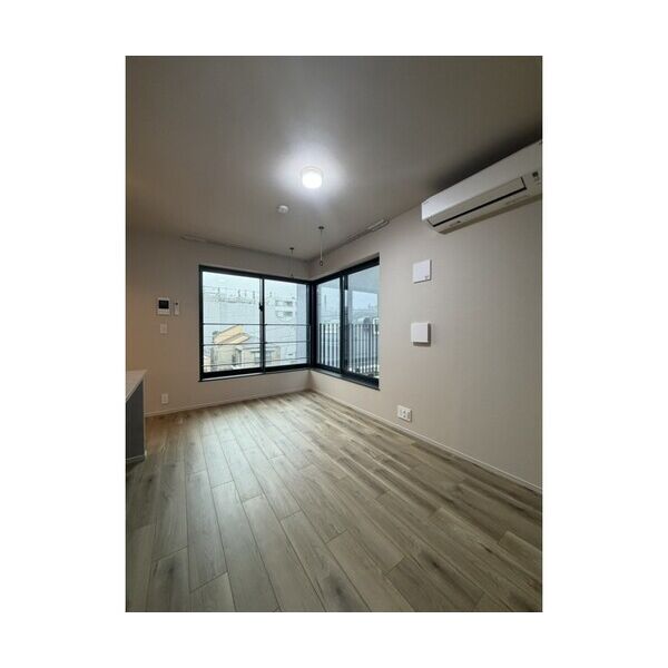 The　Residence　Ichigayadaimachi403号室 リビング