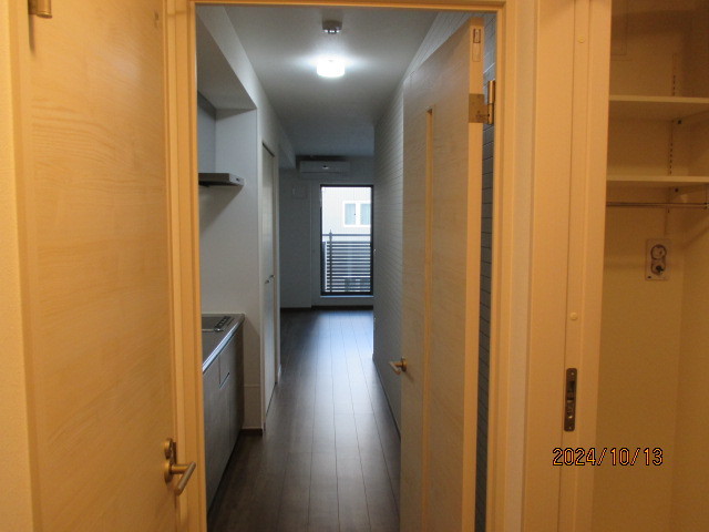 アミスタ湘南0302号室 コンパクトなキッチンで掃除もラクラク