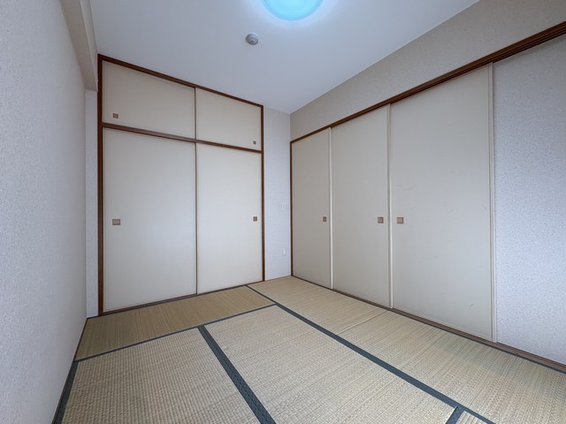 川口ティーブルー306号室 和室（2025年10月撮影）