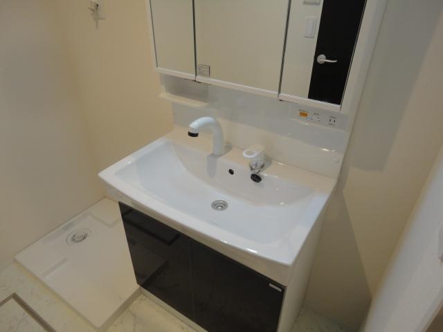 アドヴァンスコートＫ 洗髪洗面化粧台