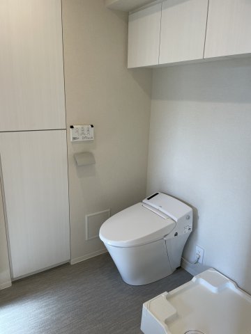 プラウドフラット日暮里 トイレ