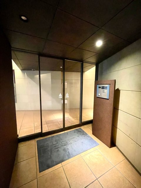 レジディア三軒茶屋12階 エントランス