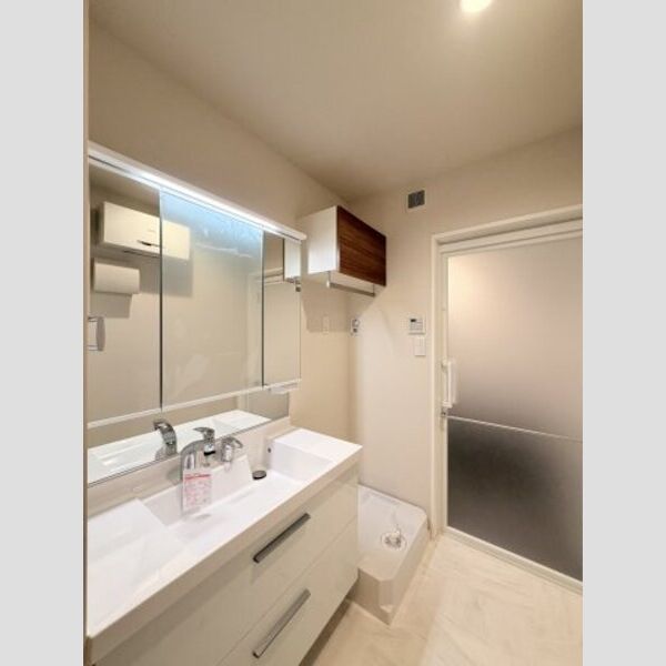 フレジア302号室 女子力向上にはシャンプードレッサーはマストアイテム♪