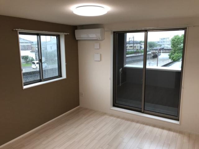 ルミナス リビング