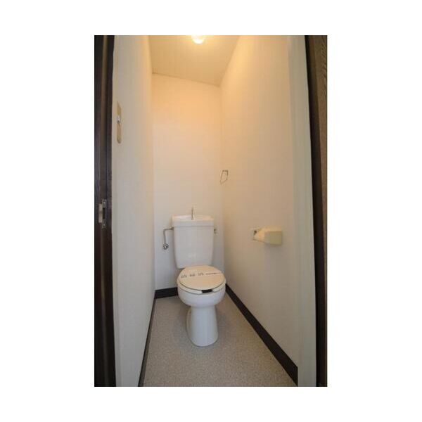 ニューメゾンII トイレ