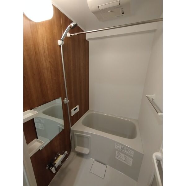 Ambition古千谷本町301号室 お風呂