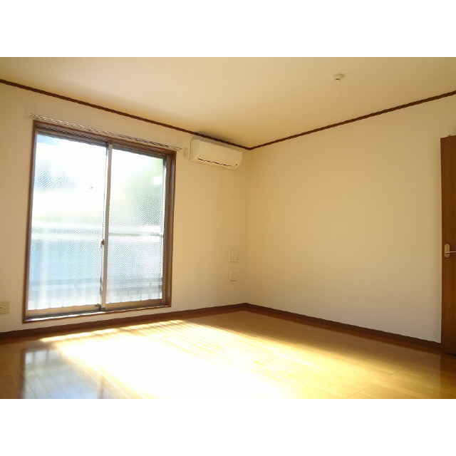 アムール 西大宮 内観