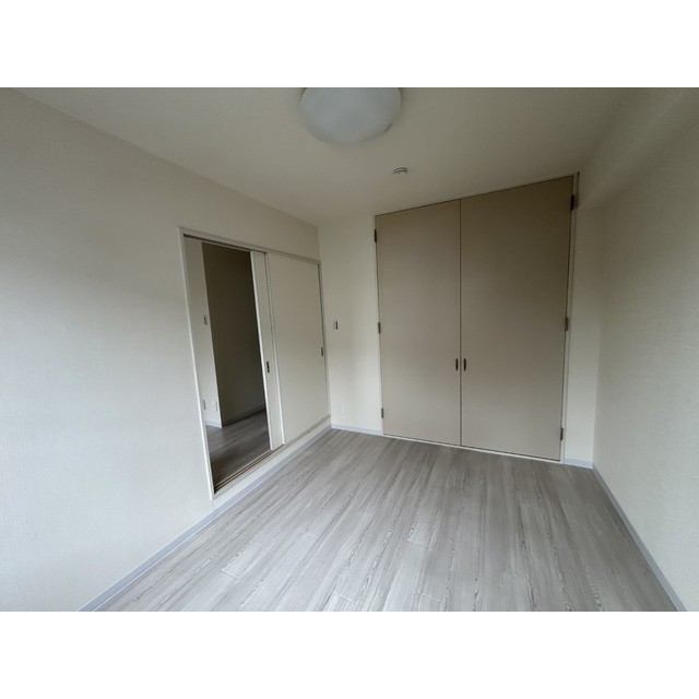 三ツ和マンション 内観