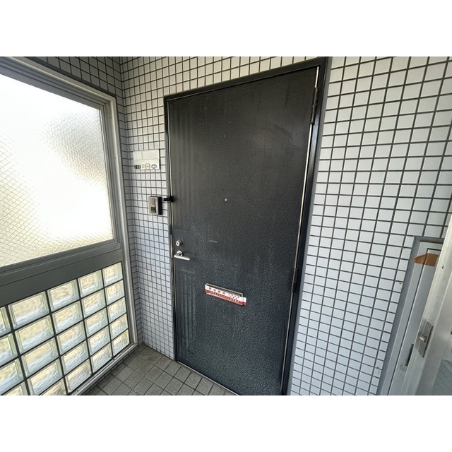 パル京南No.17211号室 玄関