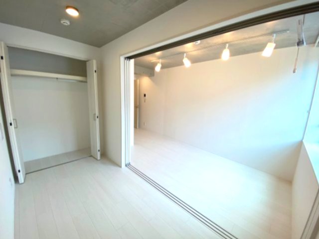 CHARLOTTE301号室 リビング