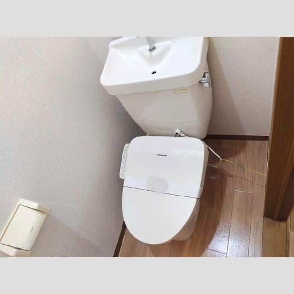 リヴェールキャッスル　C 温水洗浄暖房便座