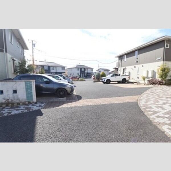 フェリーチェ　ヴィータ　A 駐車場