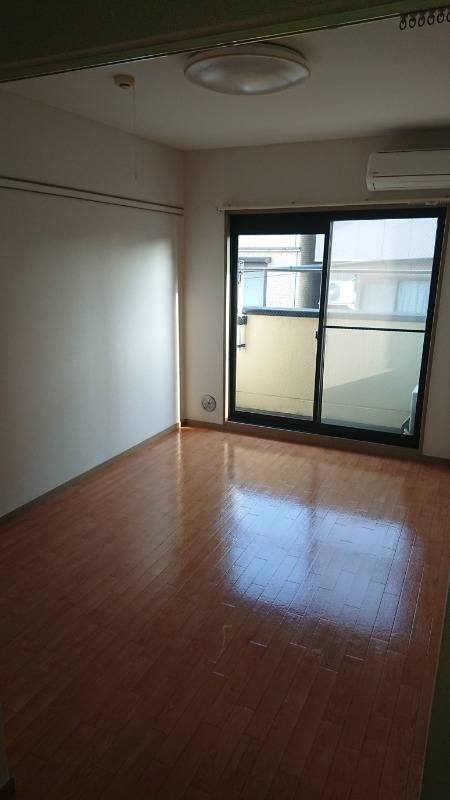 グランデ伊藤 リビング