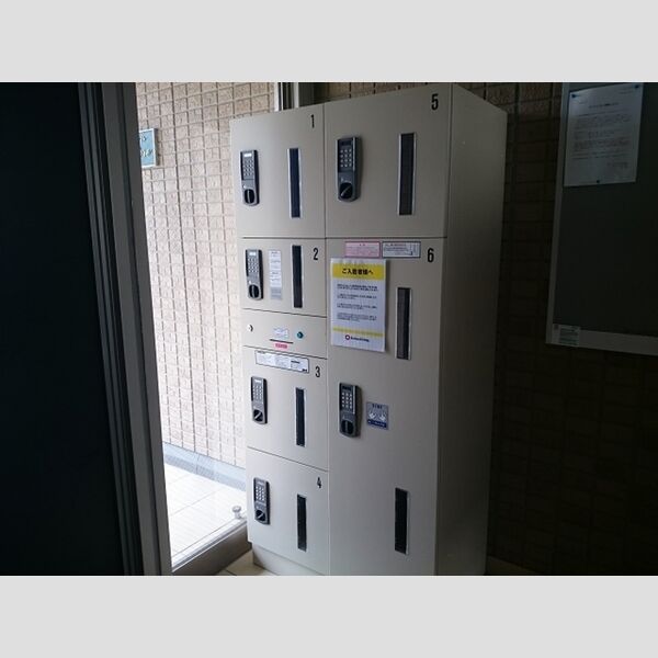 ボン　リジエール 宅配BOX