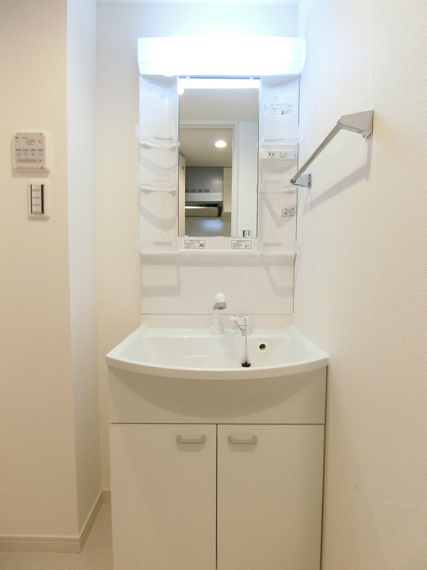 リブリ・三鷹ザ・テラス 洗面