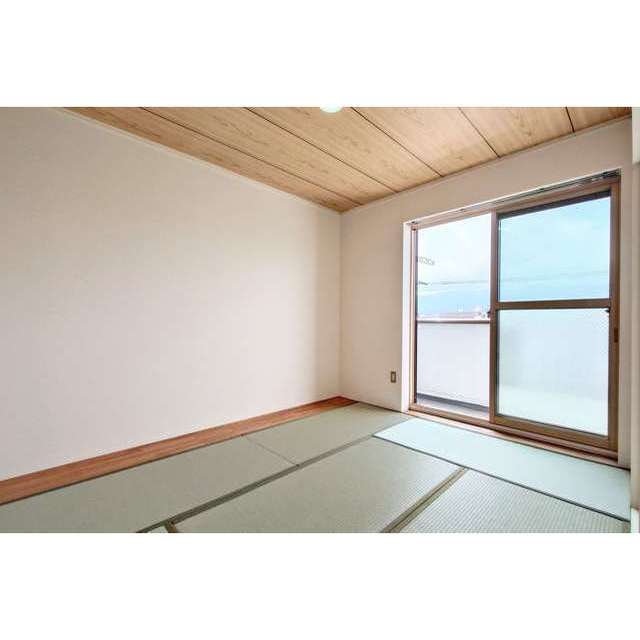 ルミエール富水302号室 内観