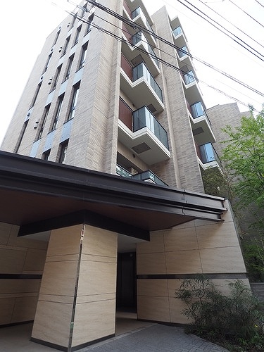 ディアナコート三軒茶屋2階 建物外観　※2026年4月撮影