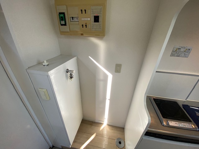 ユーコート鶴ヶ峰(E-195)3階 室内洗濯機置き場