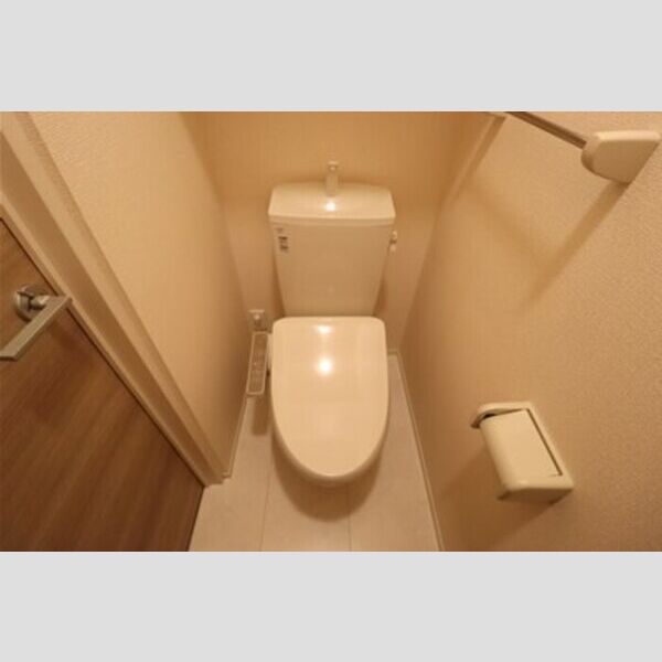 ウエスト レジデンス 温水洗浄暖房便座