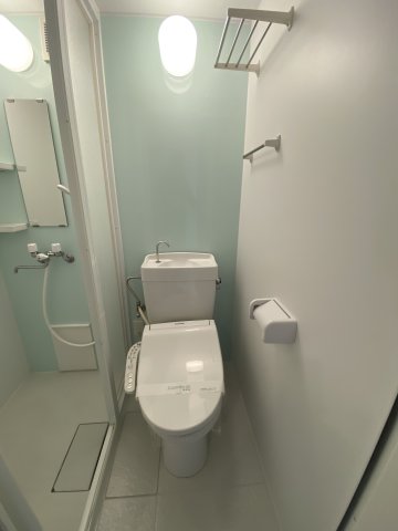 ユナイト尻手ルイ・ベルトレー206号室 トイレ