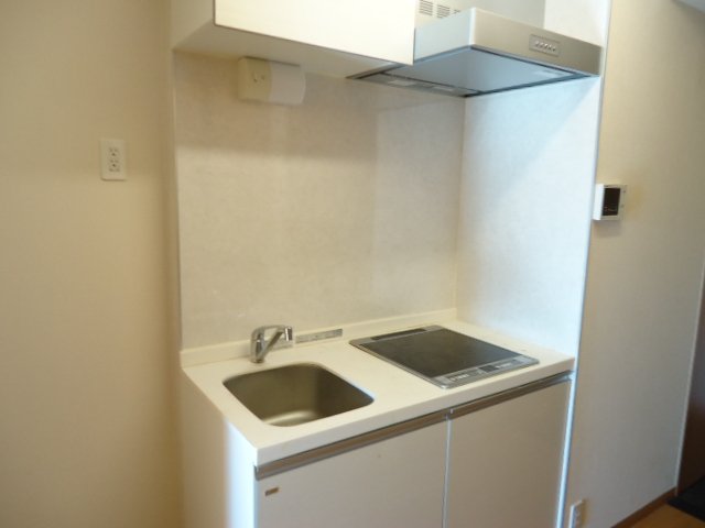 Ｆｌａｔ　Ｓｕｎａｍａｃｈｉ　-フラット 砂町-205号室 キッチン