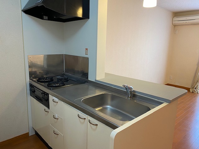 レオパレスヴェルドミール東部台 キッチン