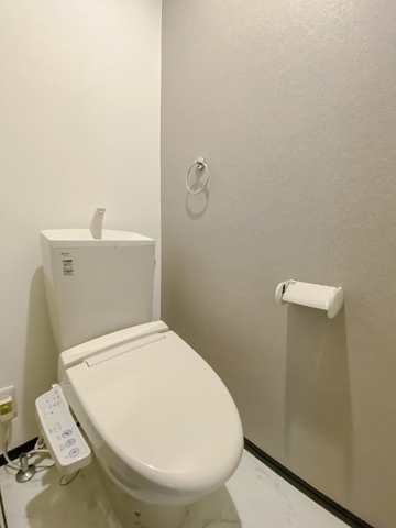 ミリアビタ前原3階 トイレ