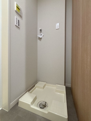 カーサ・ソンリエンテ1階 洗面