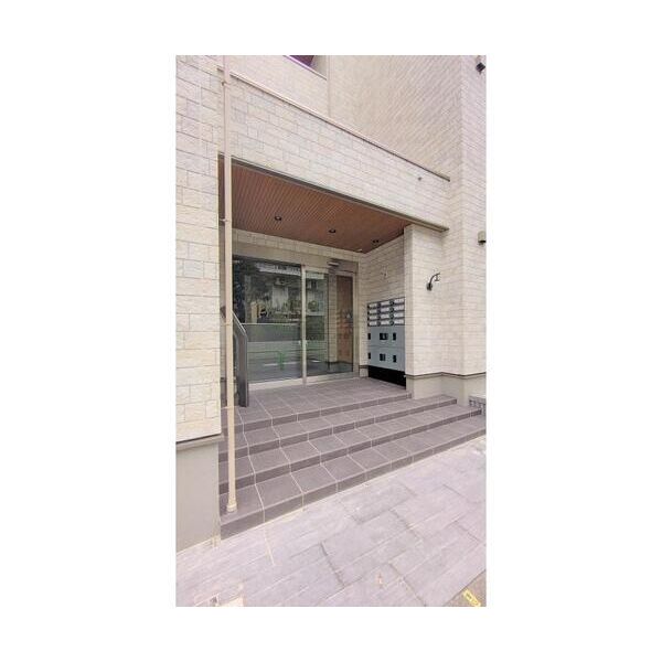 Wisteriaおおやま エントランス