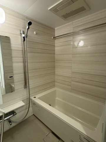 フロンティア新宿タワー1713号室 参考写真