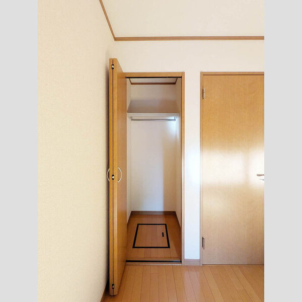 ヴィラ・ファミーユ　A クローゼット