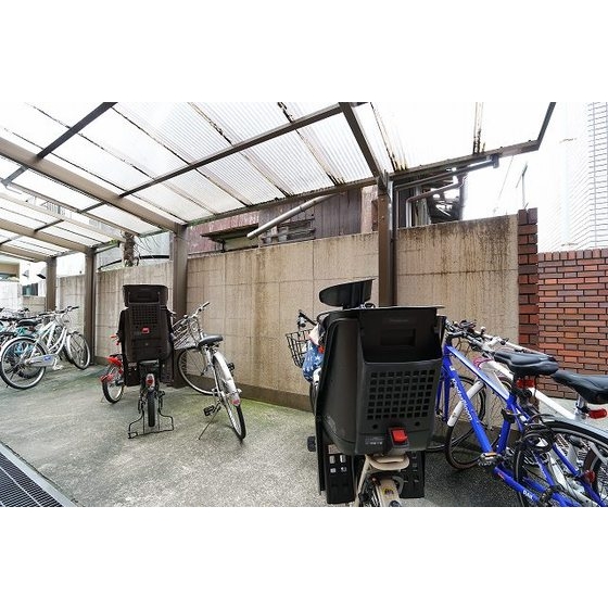 三番館竹下0204号室 駐輪場