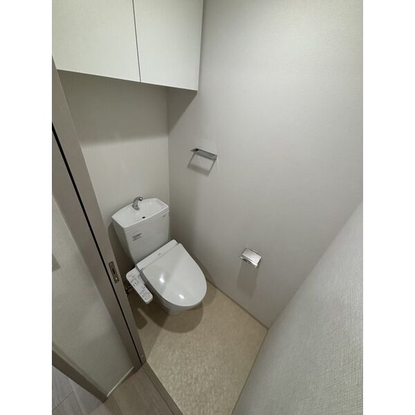 スプランディッド大島503号室 トイレ