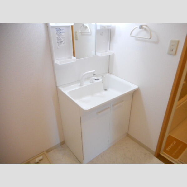 KAZU市川 101号洗髪洗面化粧台