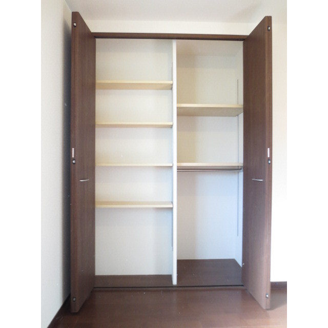 カーネス中野坂上 内観