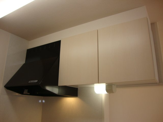 ラ・ジヴェルニー キッチン棚