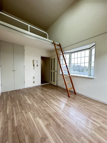 プララT&H105号室 同建物別部屋の参考画像