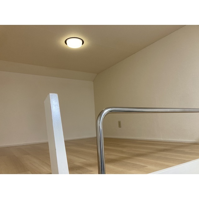 トレニア235号室 内観