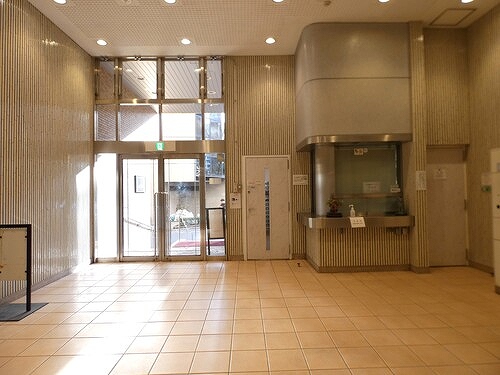 ライオンズプラザ池袋11階 ロビー別角度2　※2026年03月の写真