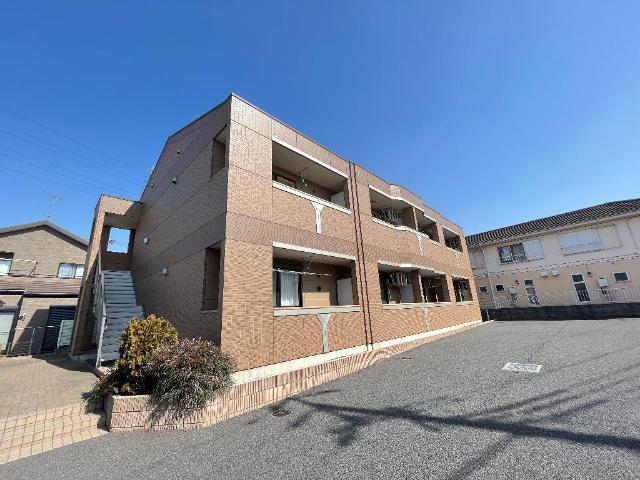 Ritz Elamica 外観写真（昼）