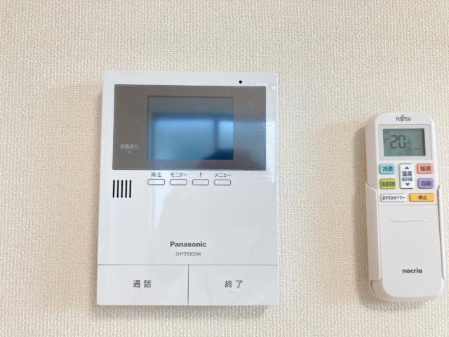 ロジュマン　ボヌール（Ｒｏｊｕｍａｎ　Ｂｏｎｎｕｒ） カメラ付インターホン