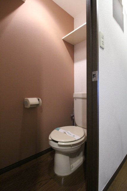 ＯＬＩＯ世田谷上野毛3階 トイレ