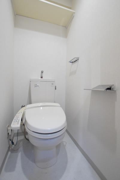 ＫＤＸレジデンス横浜関内2階 トイレ