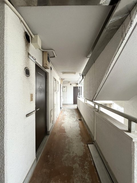 スカイコート都立大学1階 その他共有部分