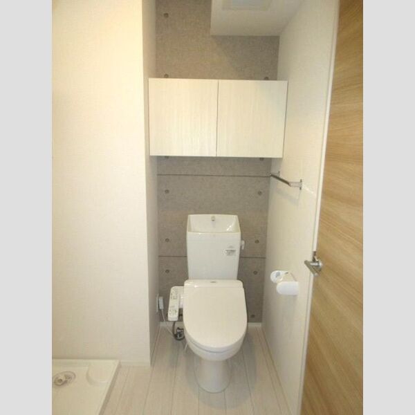 アンジュール坂下 トイレ温水洗浄便座