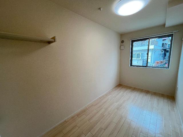 キャトルセゾン105号室 洋室