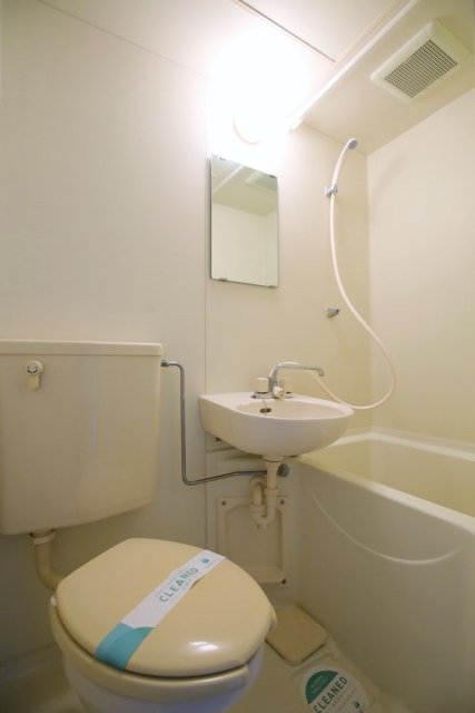 クレッセント中野富士見町2階 お風呂