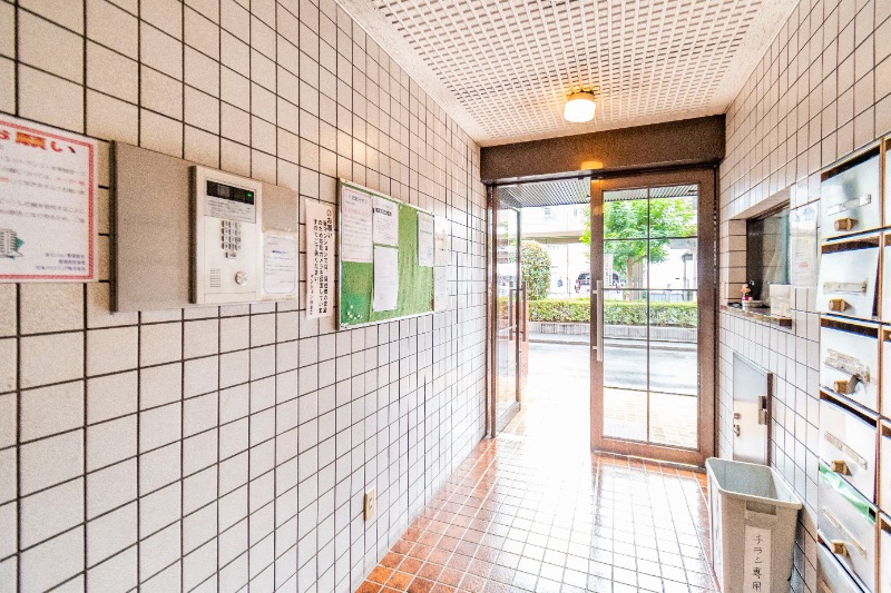 ドルメン練馬2階 エントランス