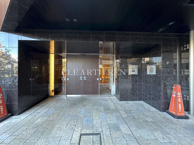 コンシェリア池袋 ＭＡＳＴＥＲ’Ｓ ＶＩＬＬＡ6階 高級感のあるエントランス