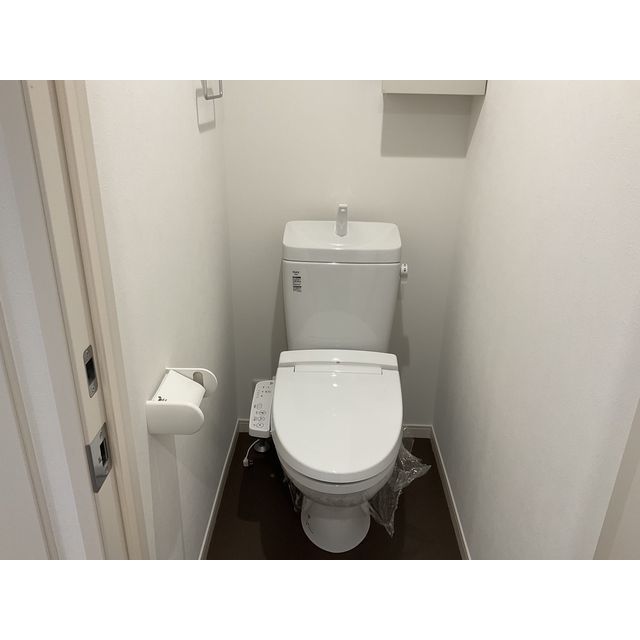 M・プーロニンフェア 内観